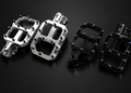 Surron Ultra Bee Wide Foot Pegs