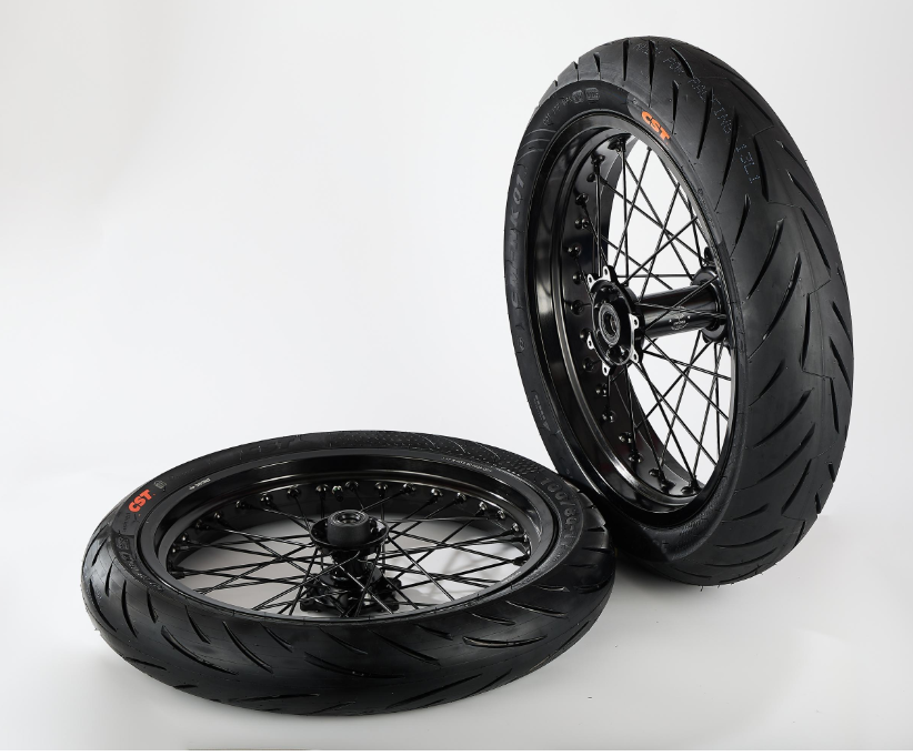 Yozma In10/ Tuttio 12 inch Super Motos (Sumos)